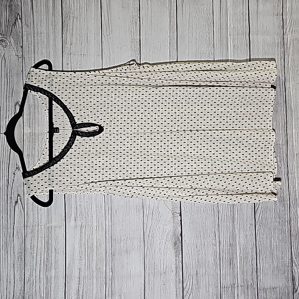 Cream Black Keyhole Tank